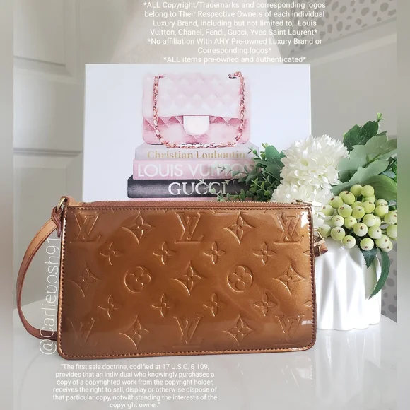 **SOLD** Authentic Pre-owned Louis Vuitton Lexington Vernis Pochette Bag - Picture 3 of 15